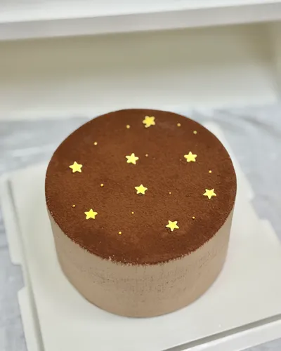  1个6寸巧克力星星蛋糕